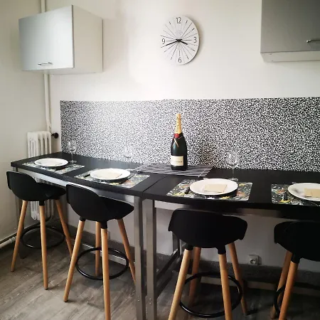 Apartment F3 Proche Centre-ville - Cote Blatin *